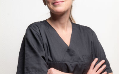 Dr Laura KVOT – Parodontologie Chirurgicale Nice